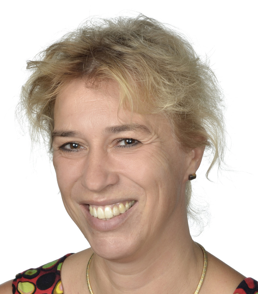 schoolfoto Anca -kleur